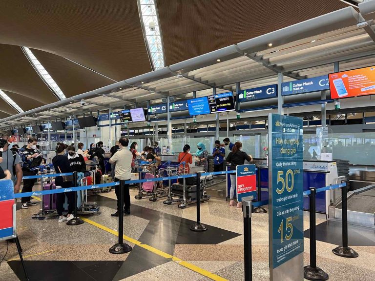 越南河内至胡志明市航线连续列入全球十大最繁忙国内航线名单